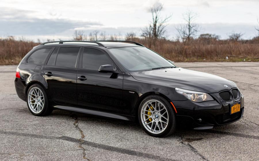 BMW 535i xDrive M Sport Touring by Wagner (E61) (NA) '2010